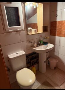 IMG-aa35453b6861a3ad01fdba1d8cbbcc48-V