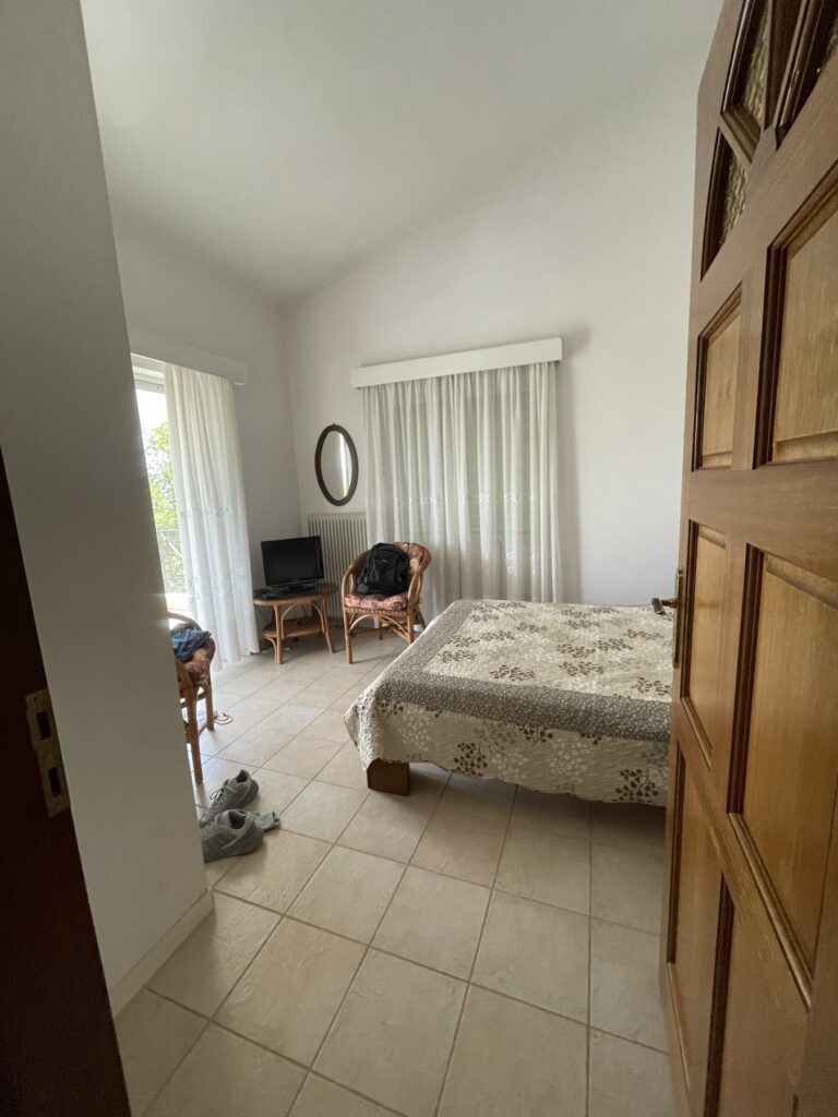 IMG-0df6e147493d79cb94155c8798676372-V